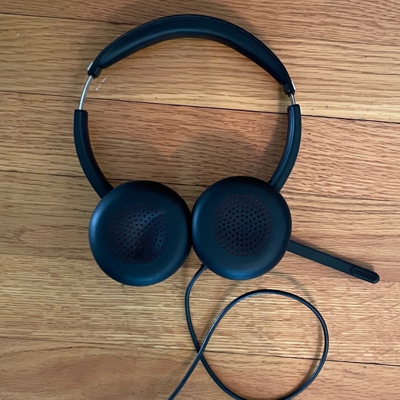 MPOW Wired Computer Headset - Picture 2 of 4